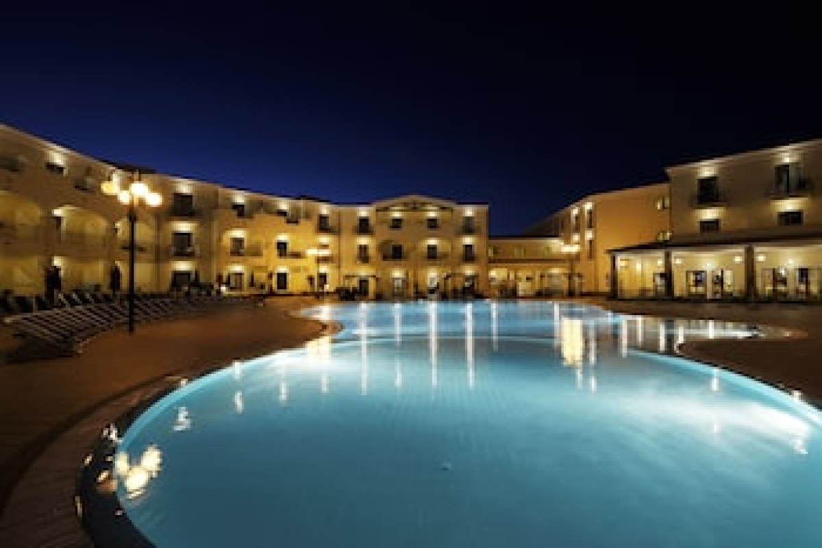 BLU HOTEL MORISCO VILLAGE