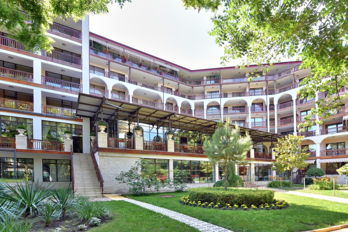 Estreya Residence (St.Constantin:E) 4*