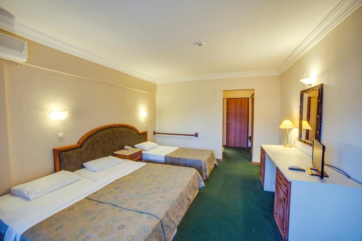 PROXIMA HOTEL