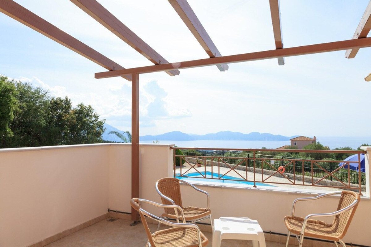 VILLA YERAKI LARGE PRIVATE POOL SEA VIEWS A C WIFI - 981