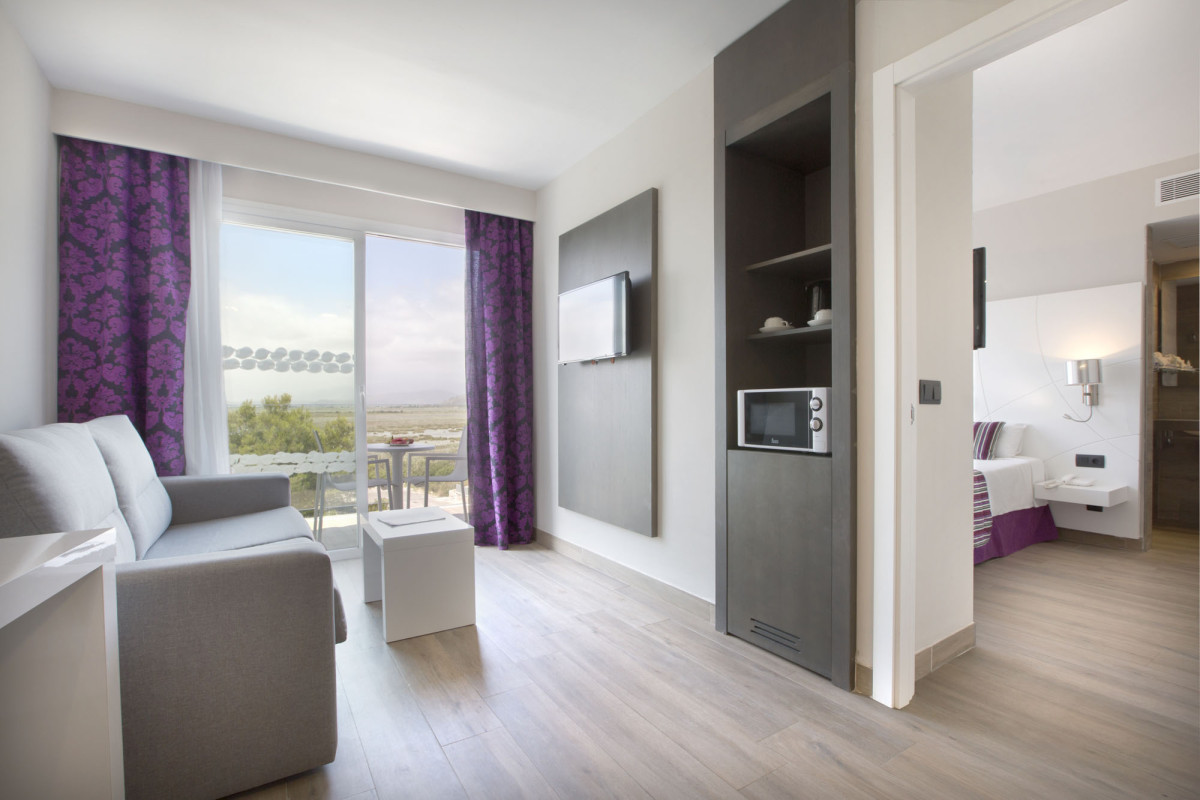 Playa de Muro Suites