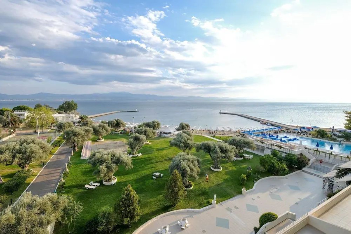 Palmariva Beach Hotel