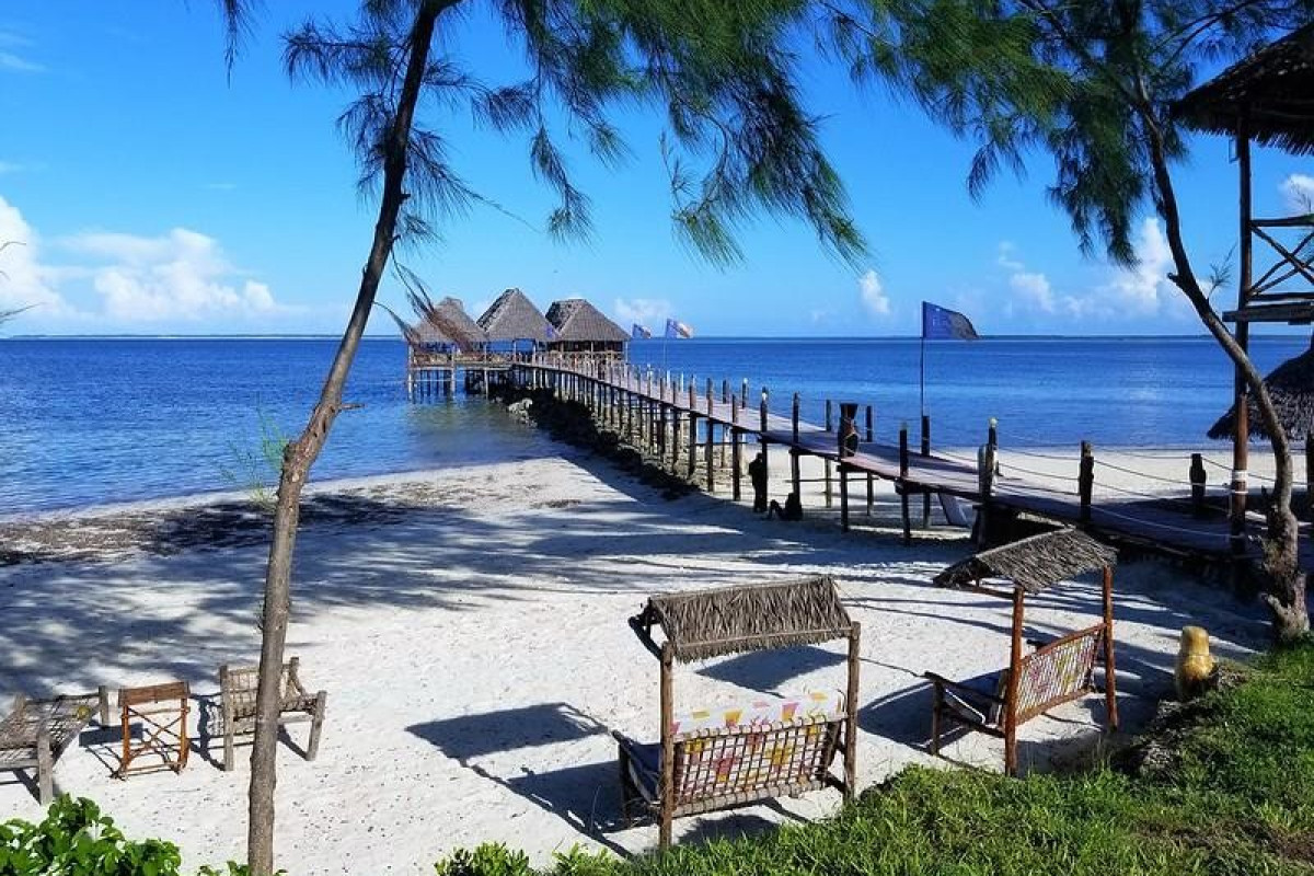Paradise Beach Resort