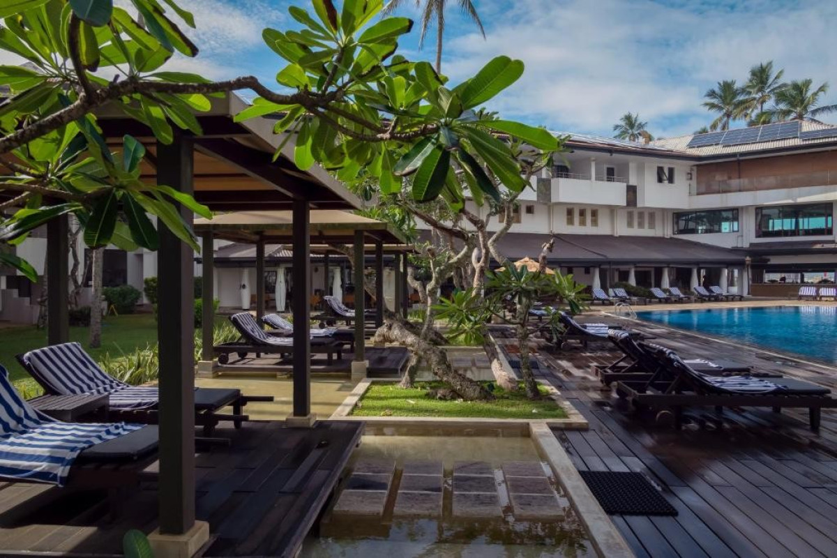 Tangerine Beach Hotel