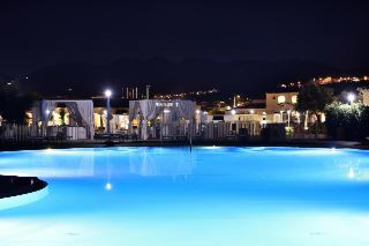 JANNA E SOLE RESORT