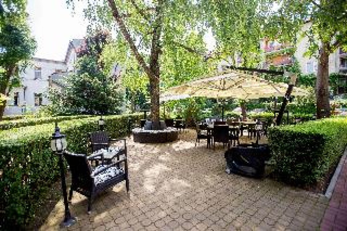 BEST WESTERN CENTRAL HOTEL