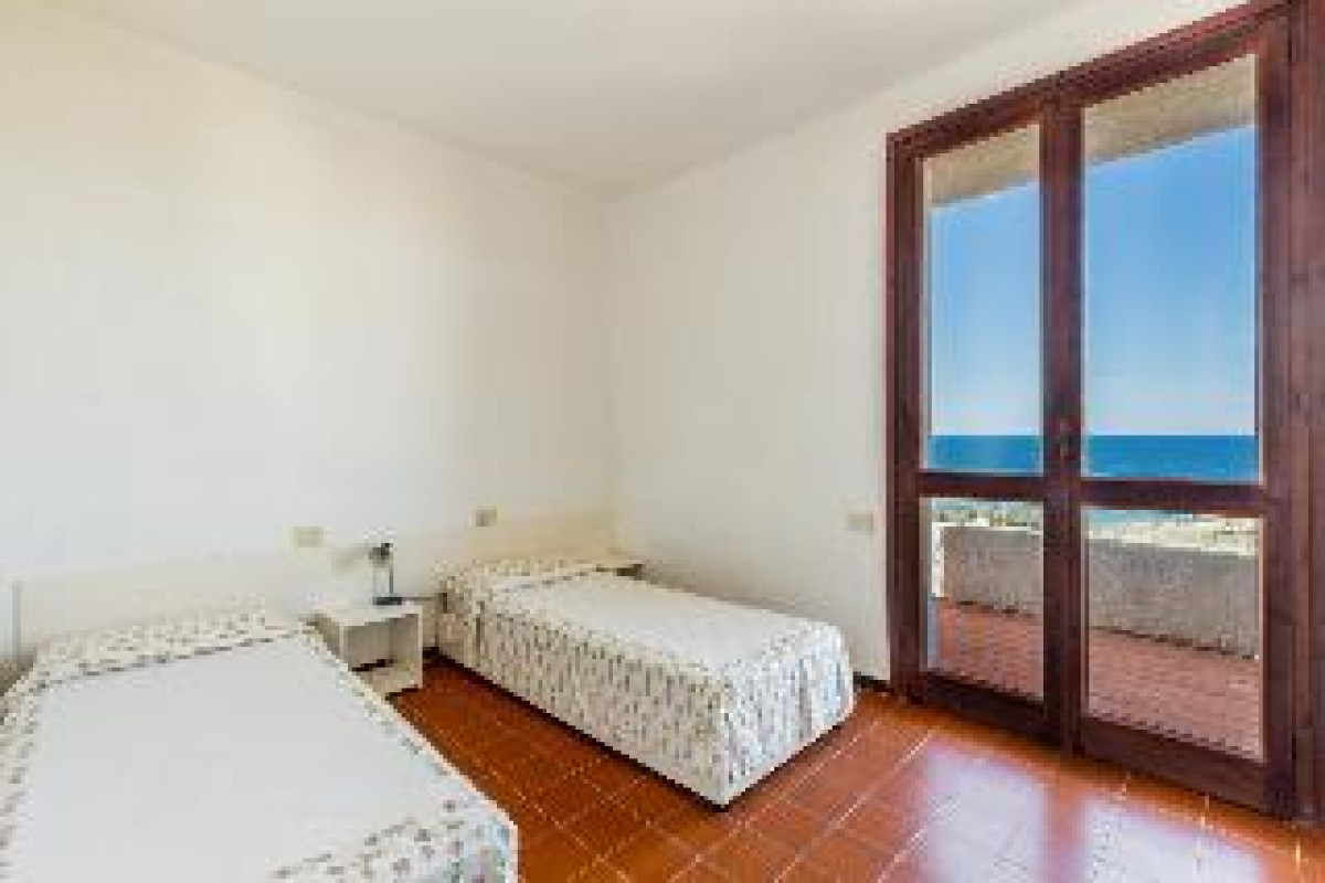 RESIDENCE BAIA SANTA REPARATA