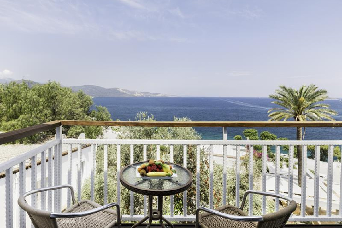 BLUE DREAMS RESORT AND SPA