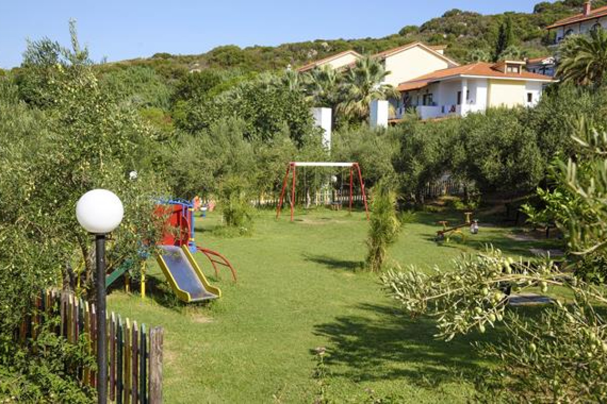 Aristoteles Holiday Resort  Spa