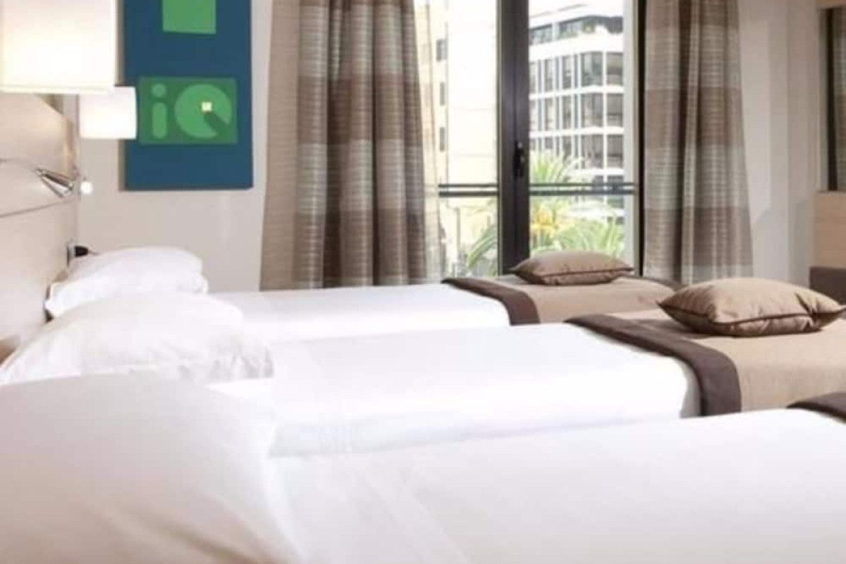 iQ Hotel Roma