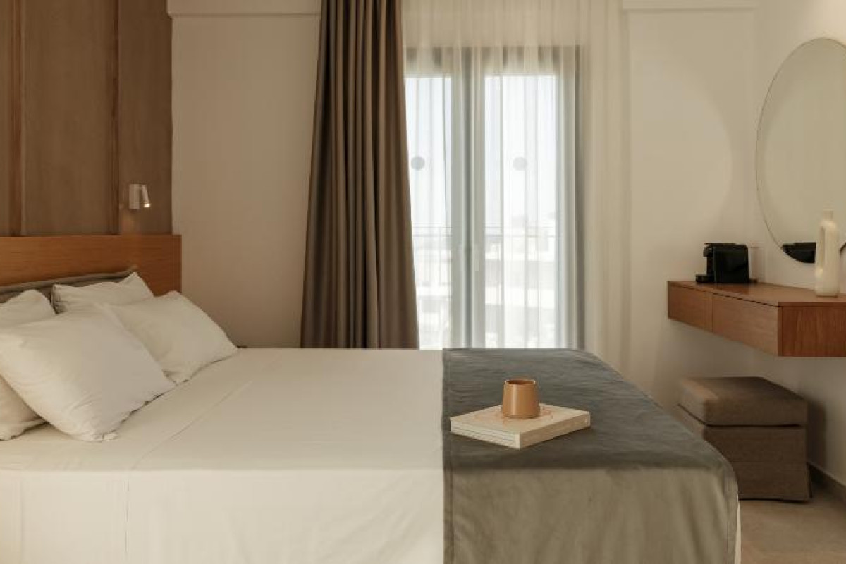 Nami Hotel amp; Suites