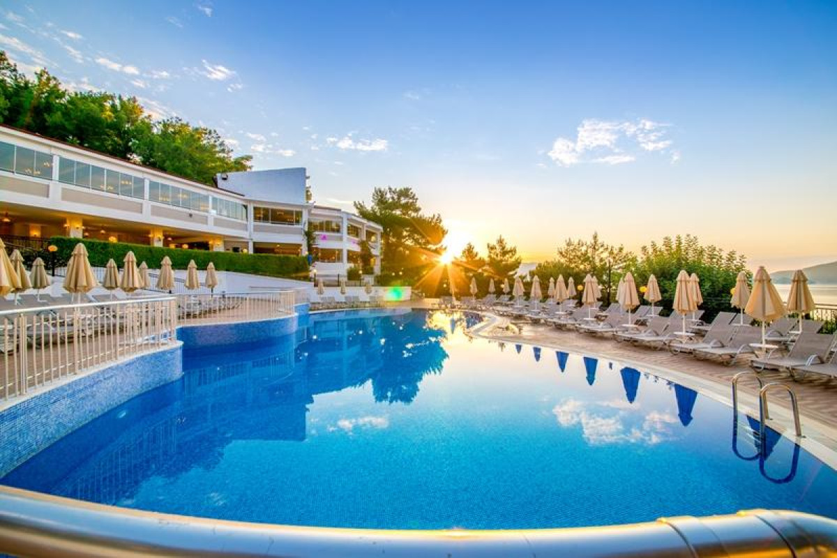 ISLA PANORAMA HOTEL