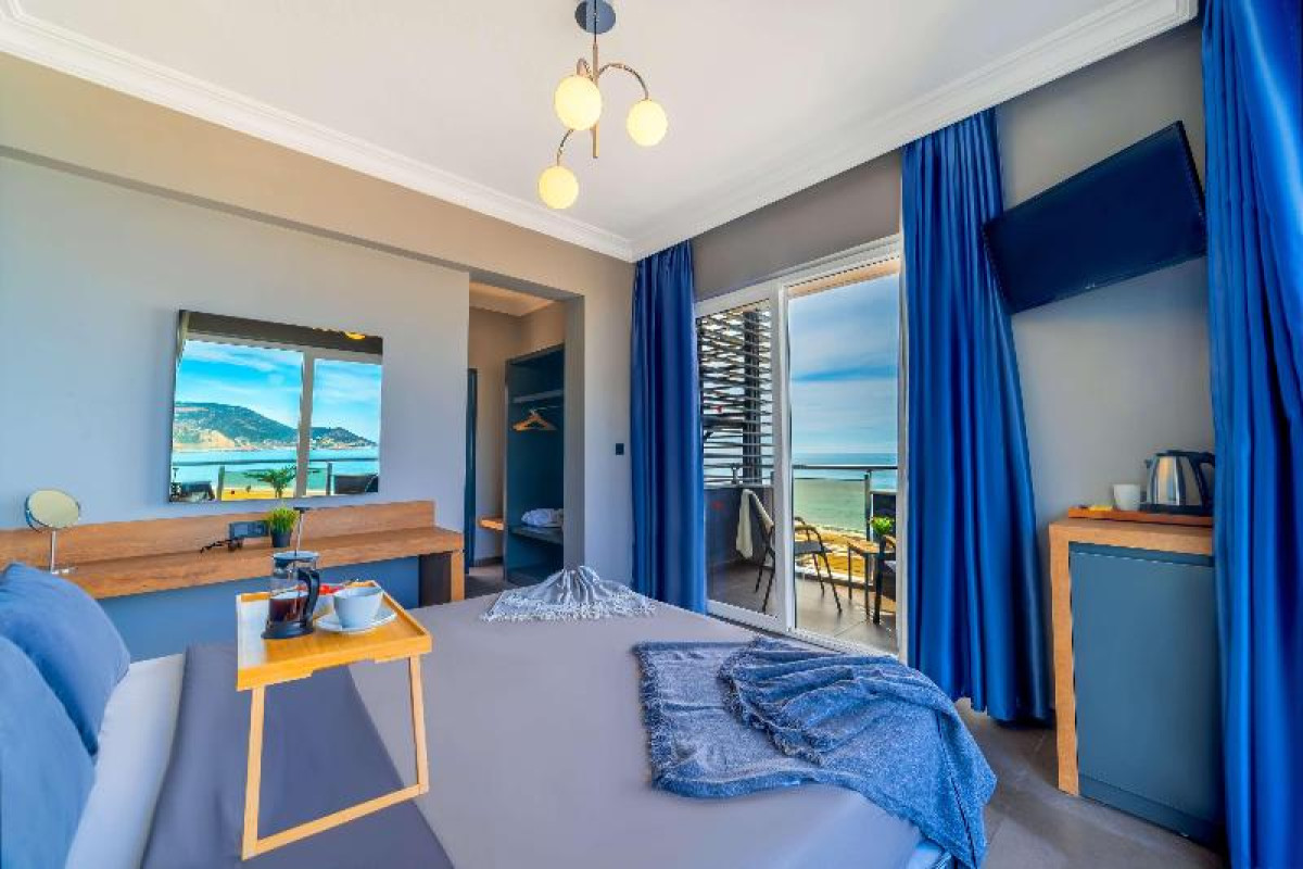 PALMİYE BEACH HOTEL
