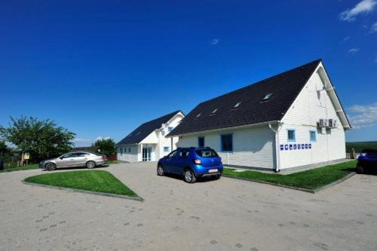 PIKE INN DUNAVATUL DE SUS
