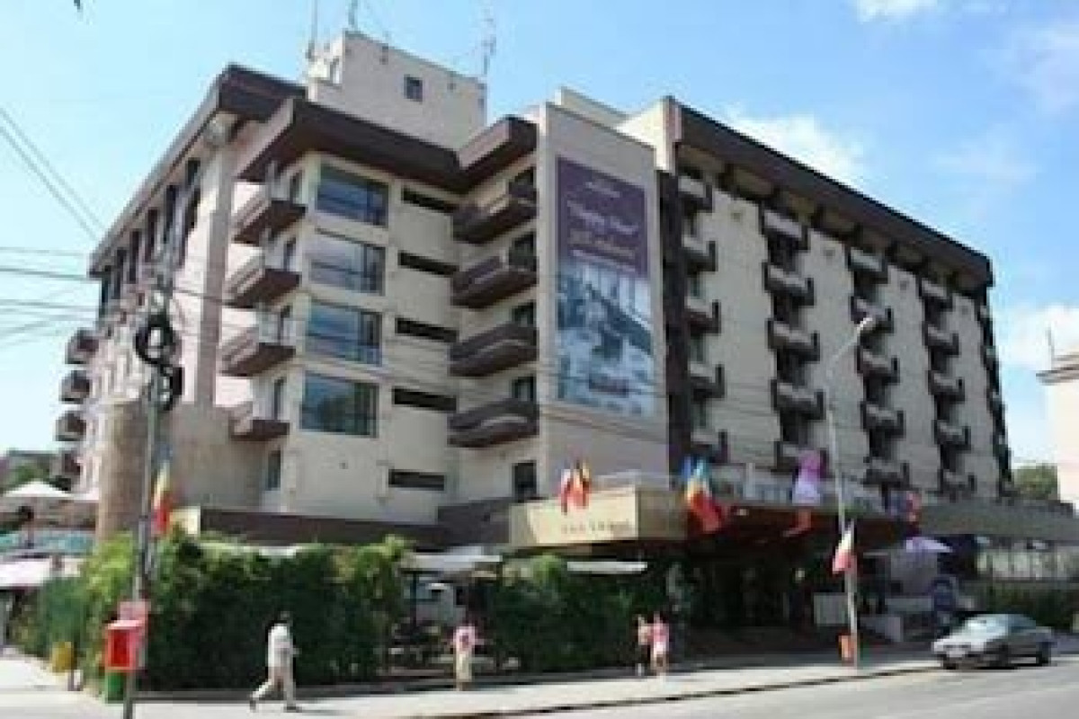 HOTEL RAPSODIA CITY CENTER