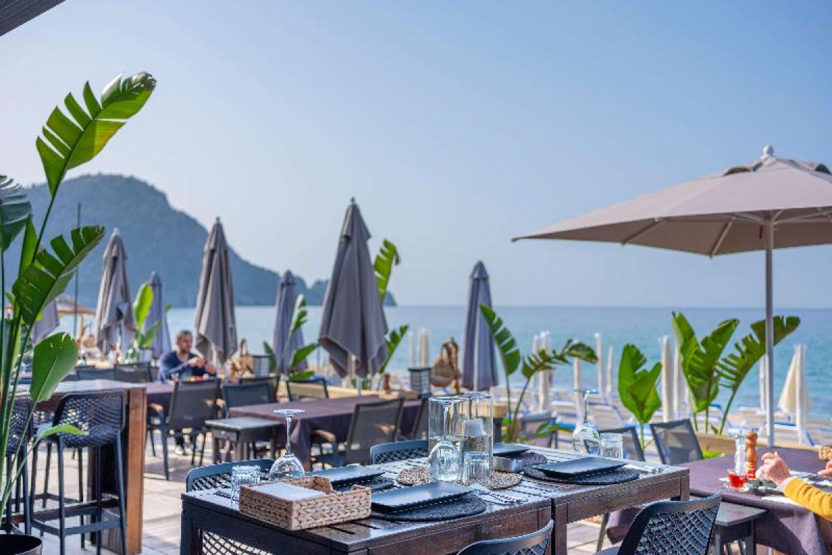 PALMİYE BEACH HOTEL