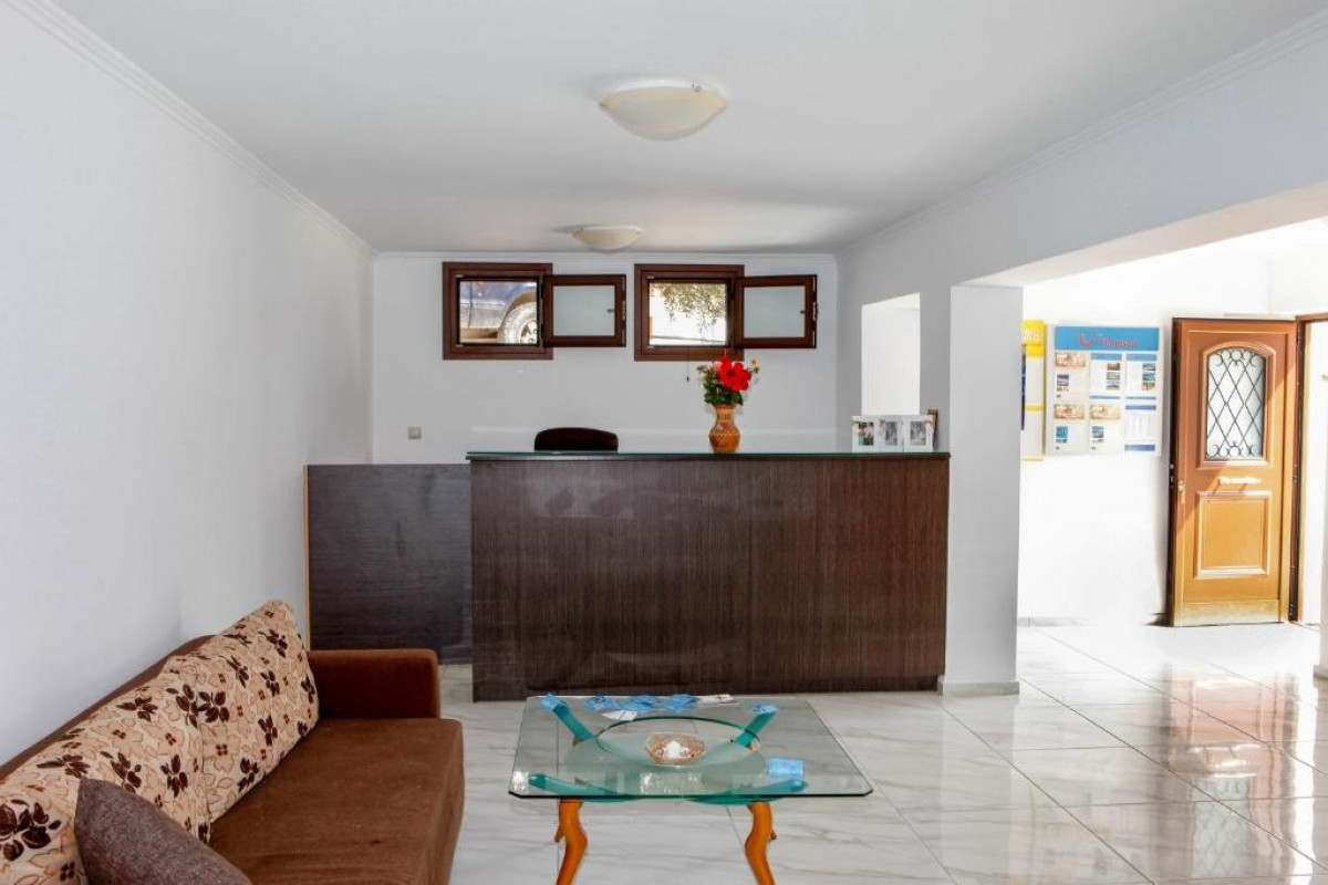 Aparthotel Ammoudi