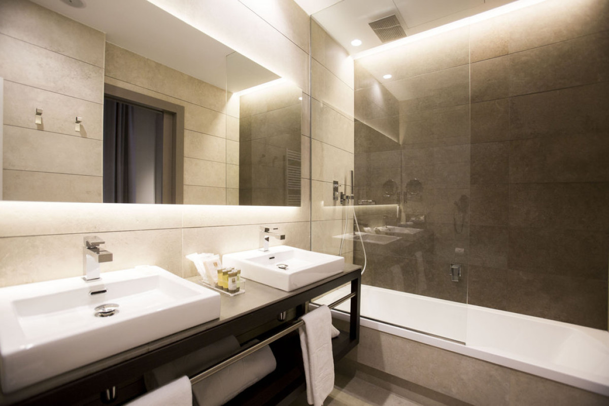VINCCI MERCAT HOTEL