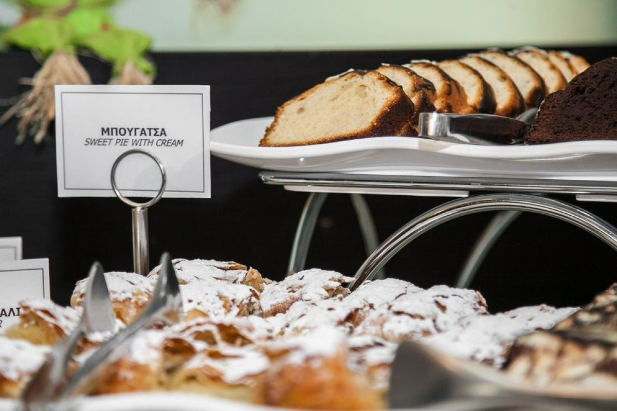 Alexandros Boutique Hotel***