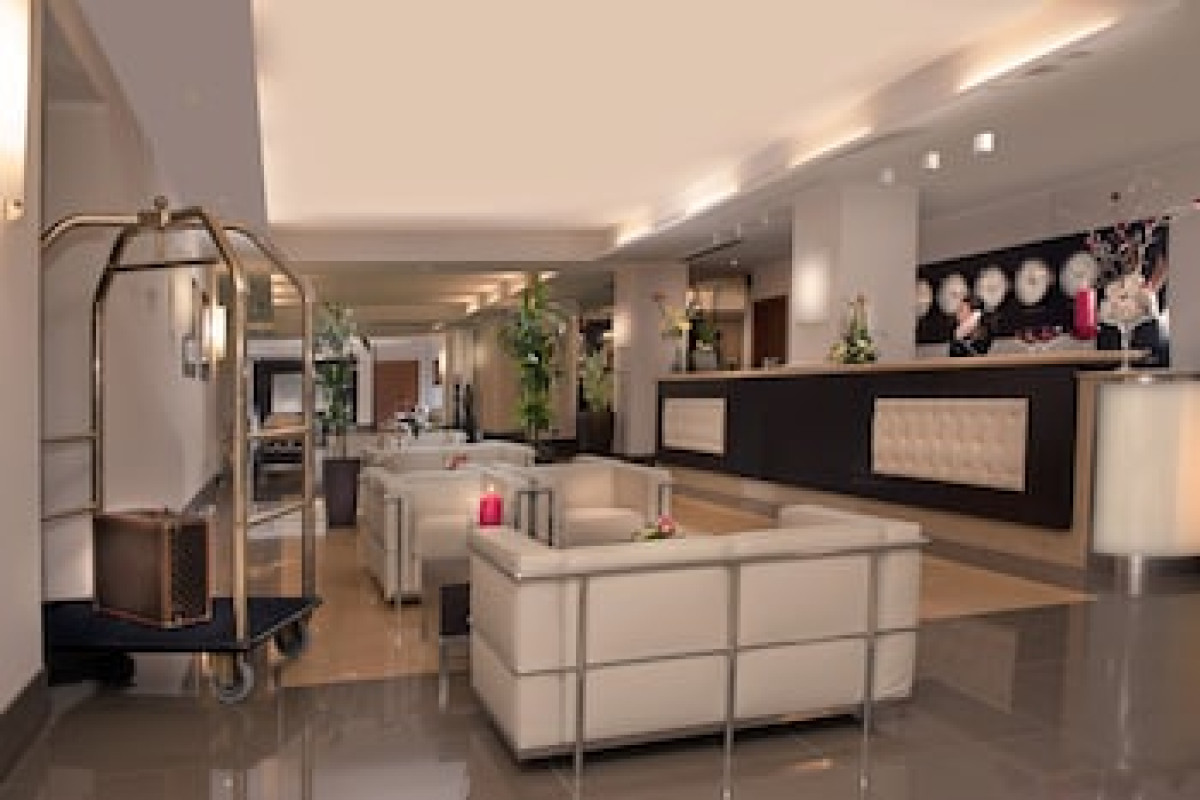 Cardinal Hotel St. Peter