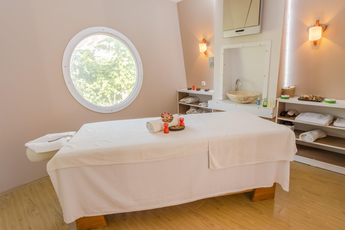 Dogan Beach Resort & SPA Hotel