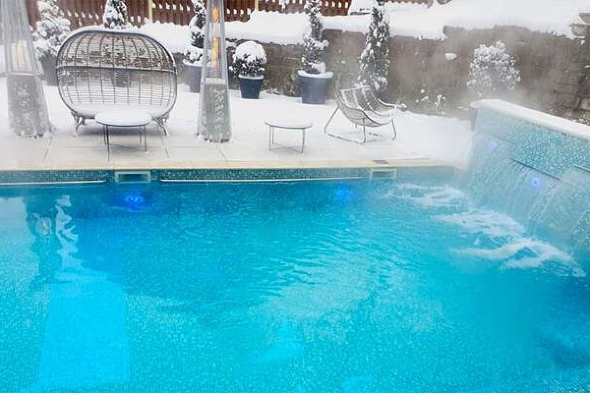 HOTEL ELEXUS PREDEAL