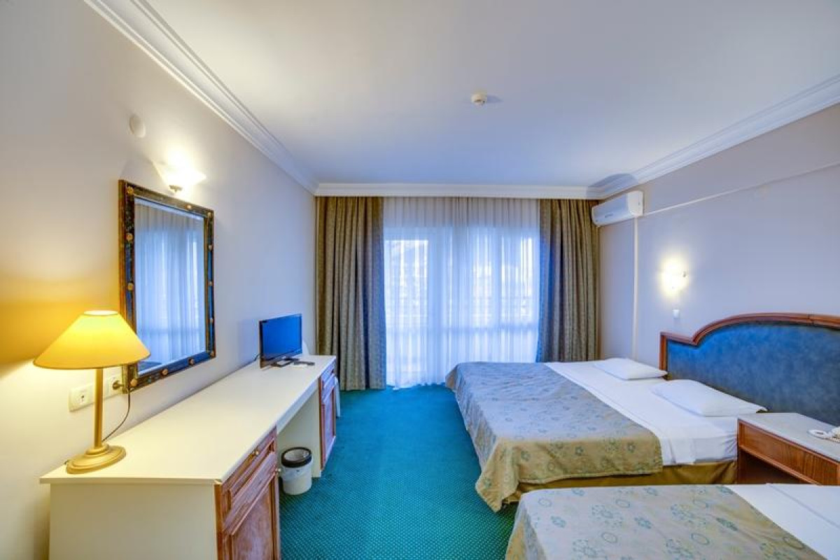 PROXIMA HOTEL