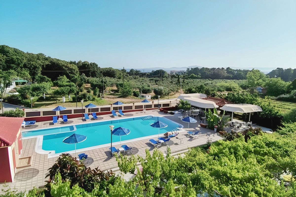 Brati Arkoudi Hotel