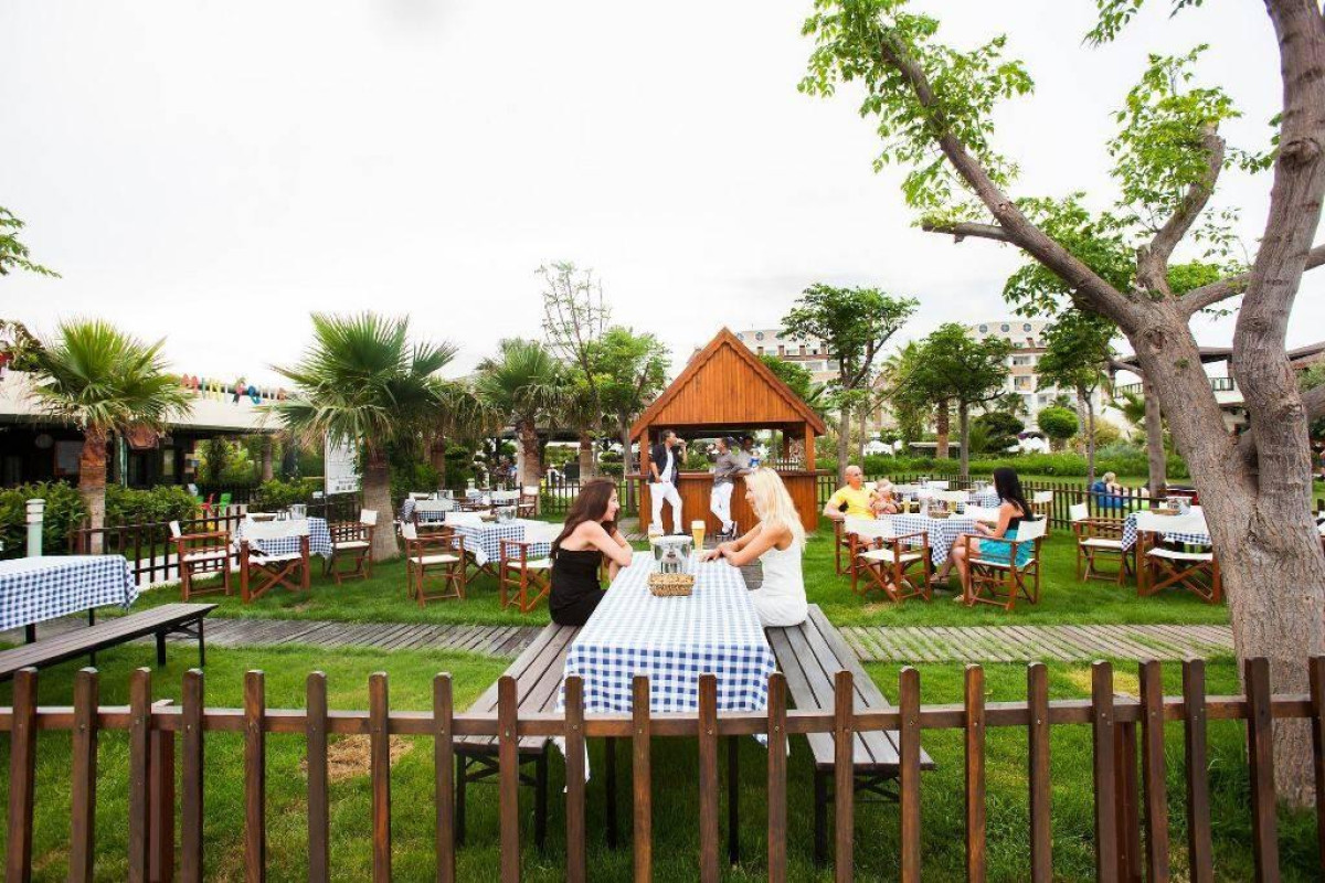 ORANGE COUNTY RESORT HOTEL BELEK