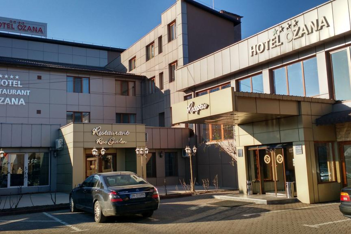 HOTEL OZANA