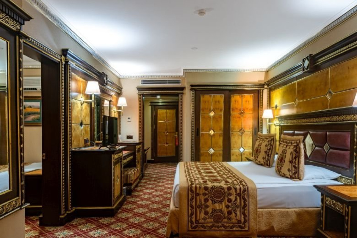 CLUB HOTEL SERA