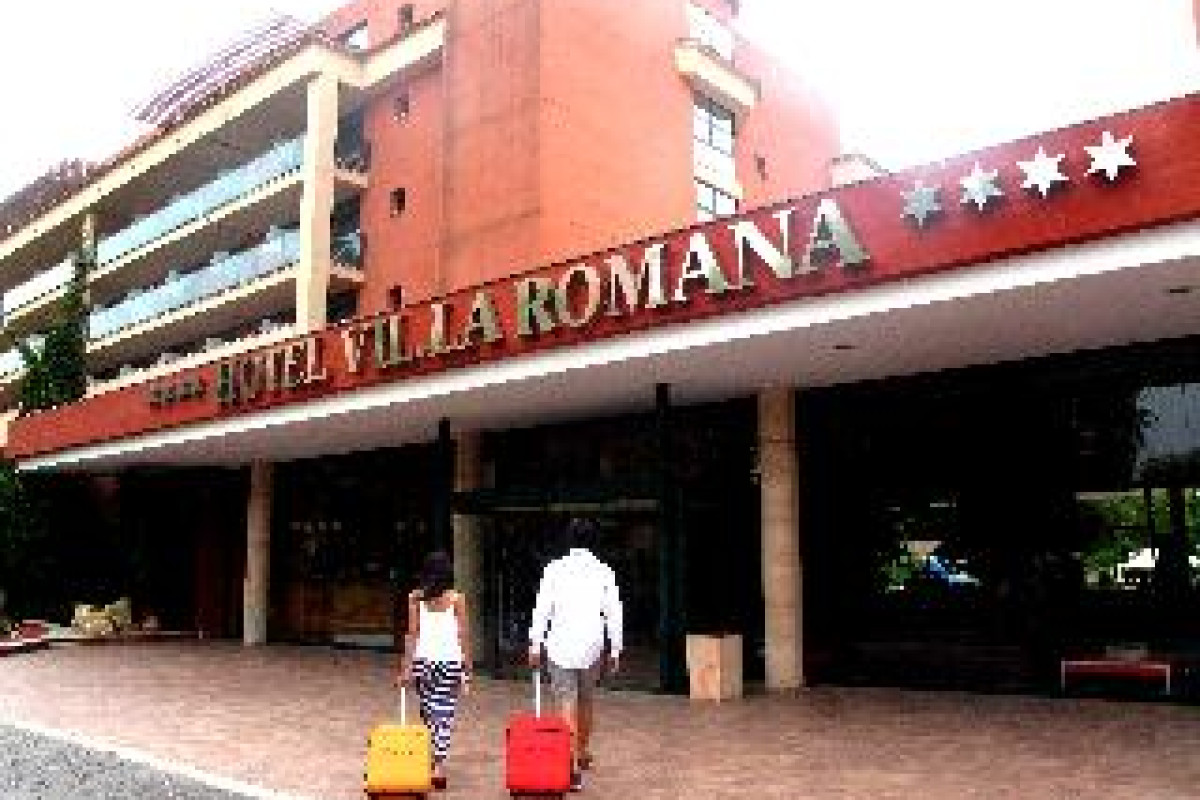 OHTELS VILLA ROMANA