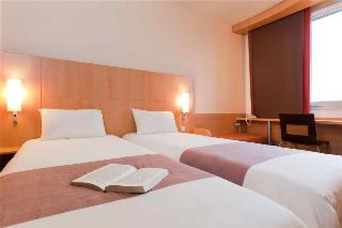 Hotel ibis Zurich Messe Airport