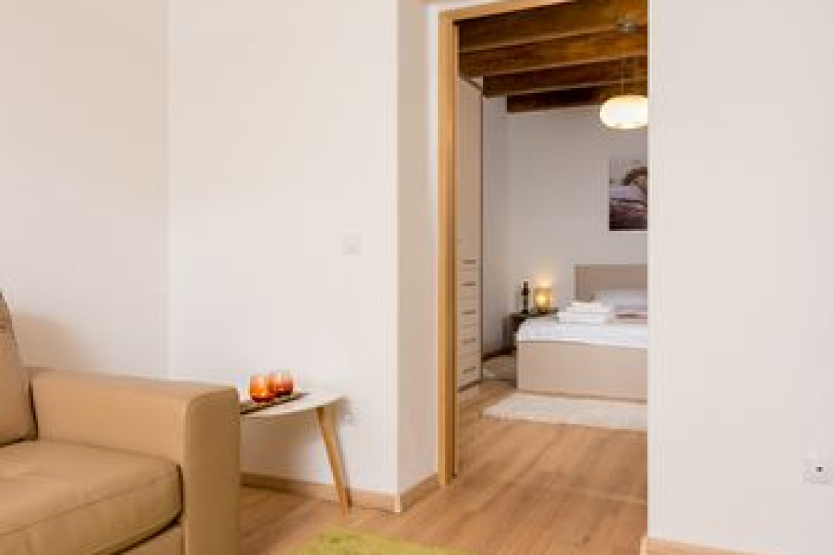 CASA NICOLAE LUXURY SUITES