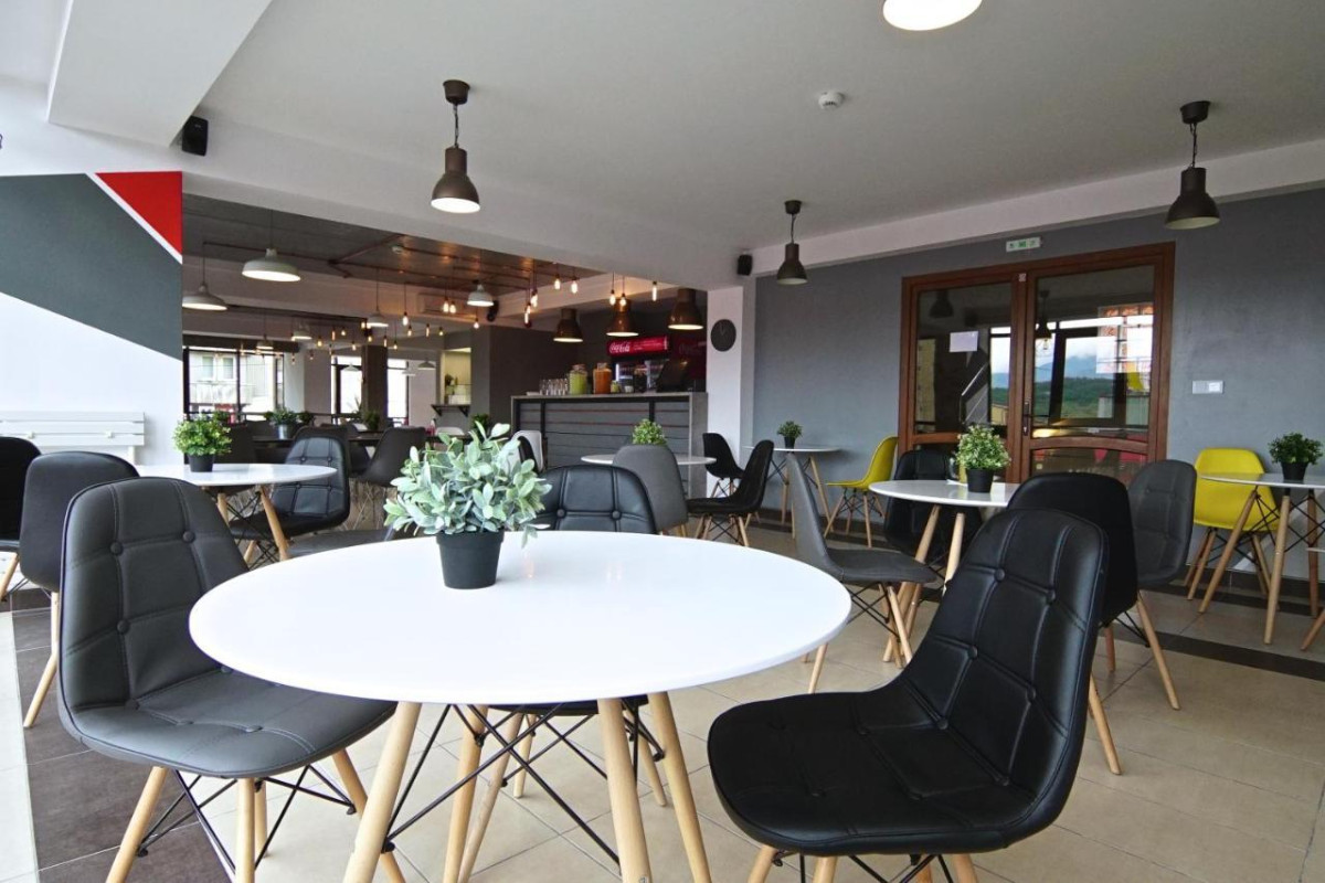 HOTEL OXIGEN