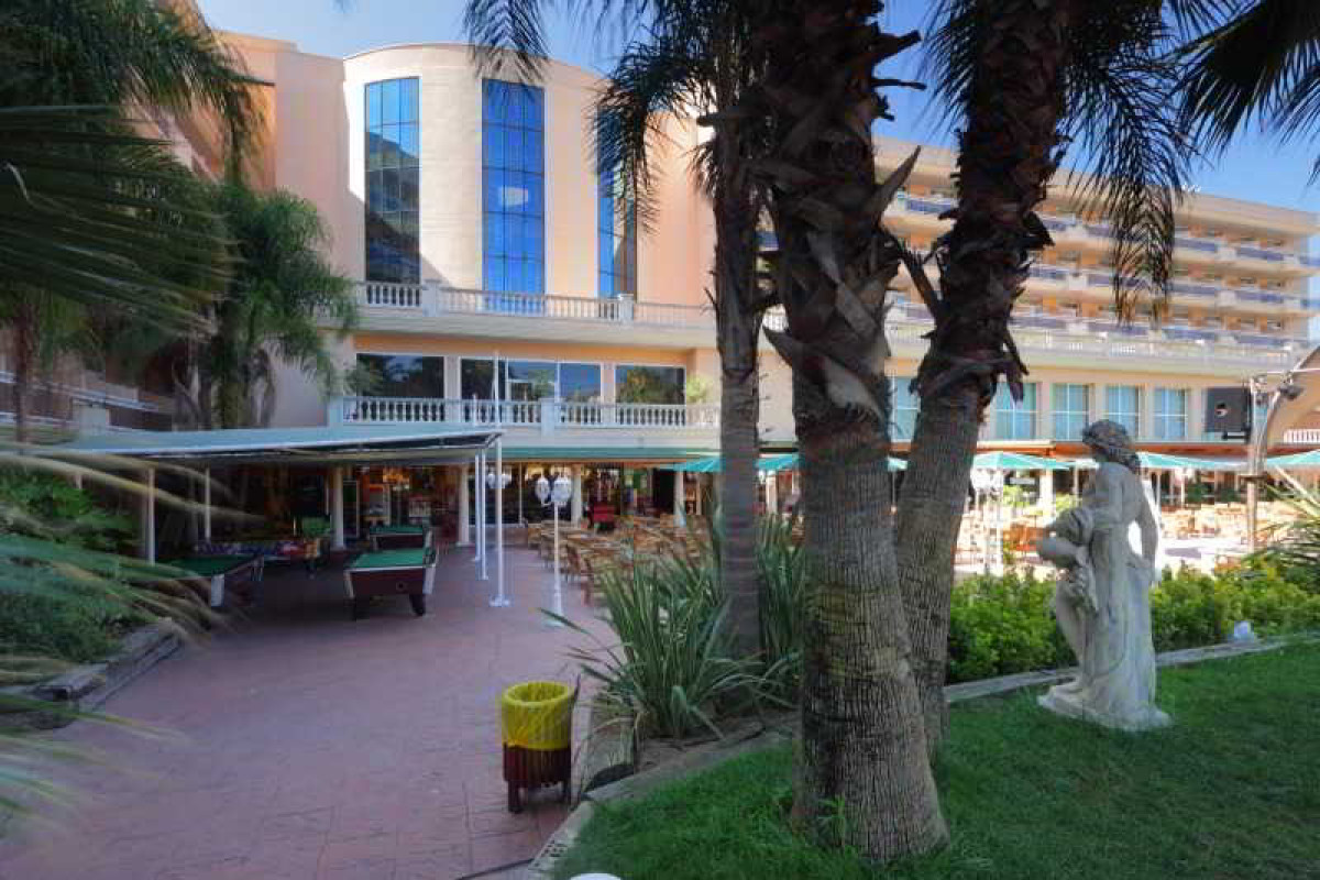 Palas Pineda