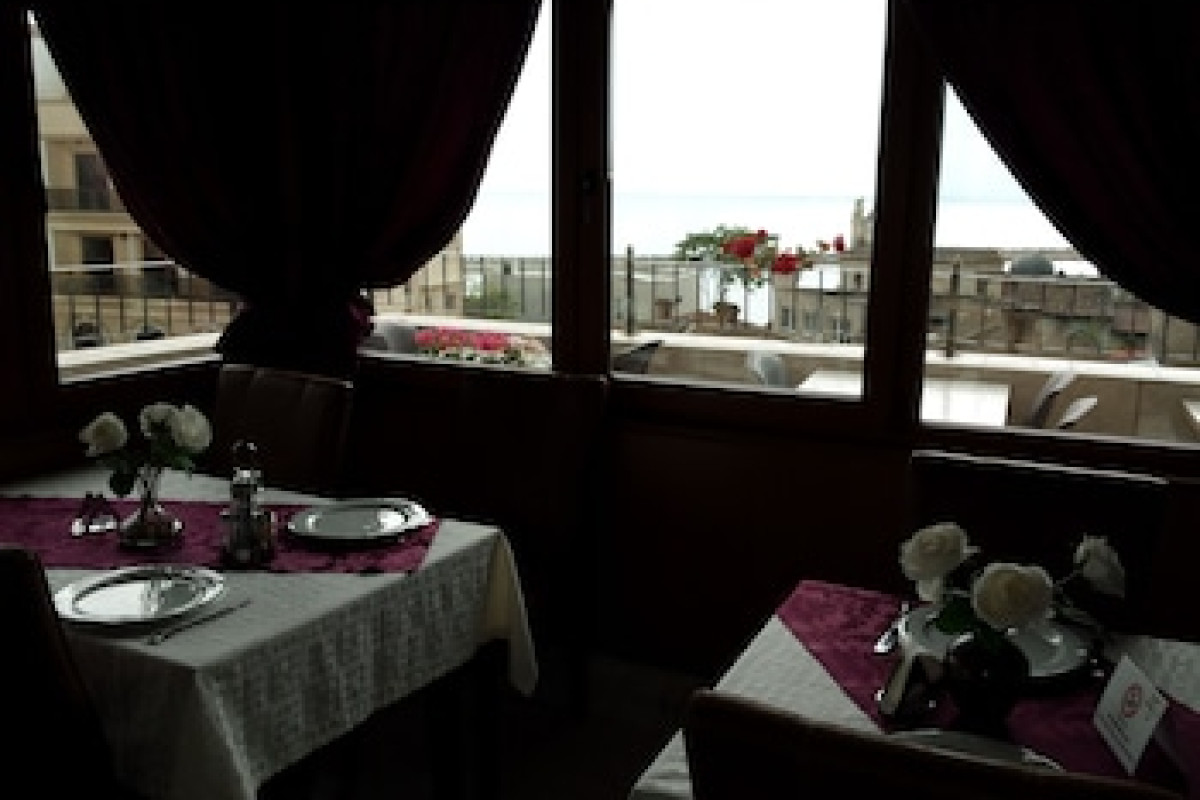 VOILA HOTEL