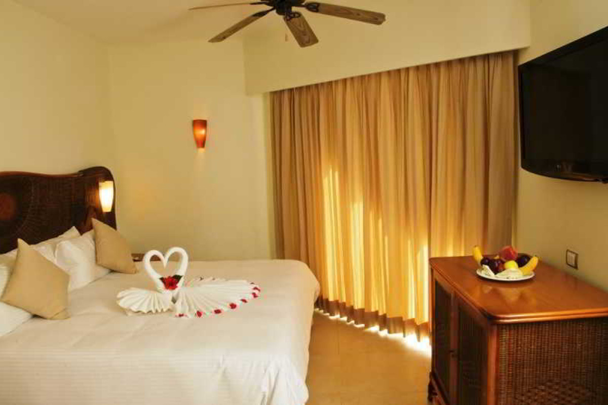 Sandos Caracol Eco Resort - Select Club Section