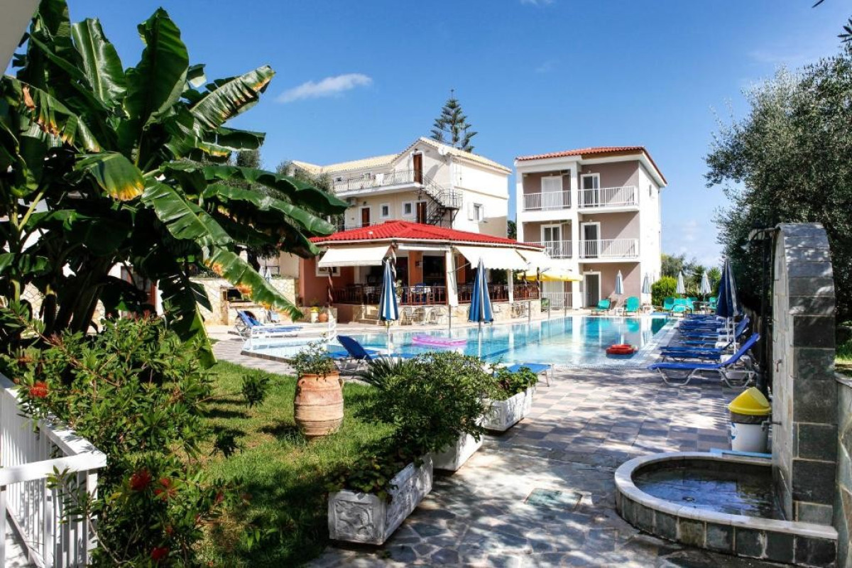 Aparthotel Ammoudi
