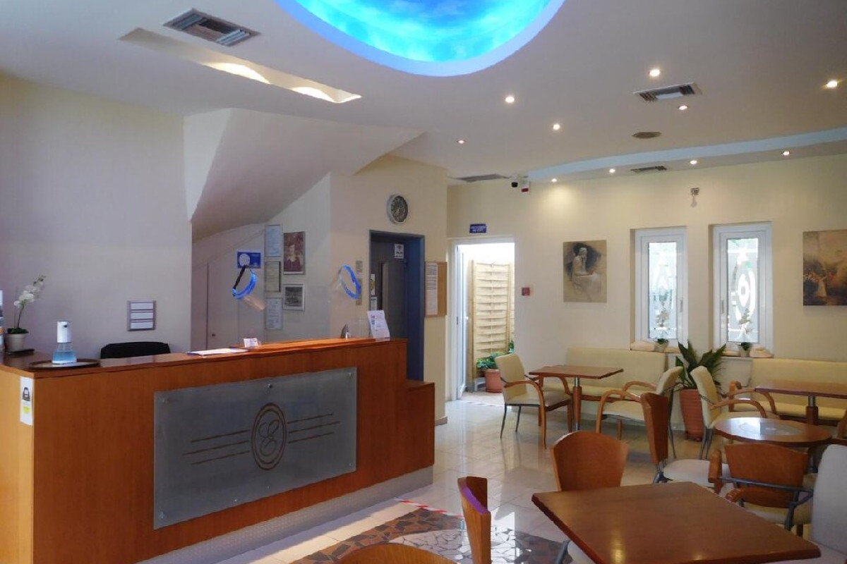 EFSTRATIOS HOTEL