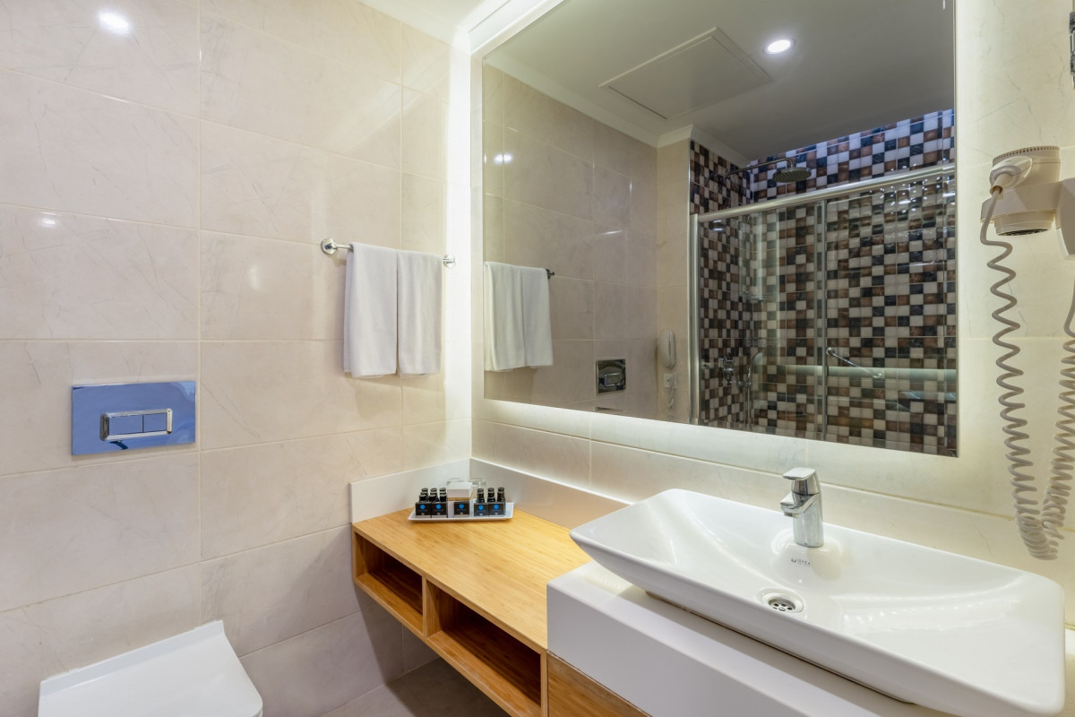Dosinia Luxury