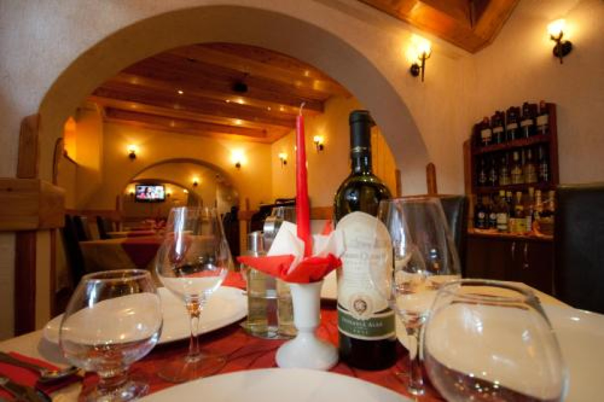 HOTEL BELVEDERE.