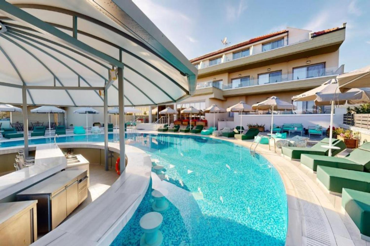 The Dome Luxury Hotel