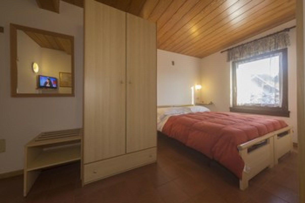 HOTEL TRENTINO