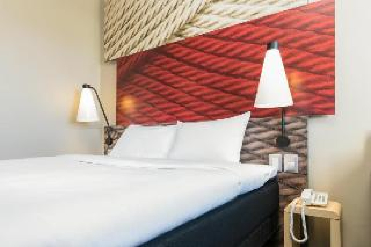 Hotel ibis Zurich Messe Airport