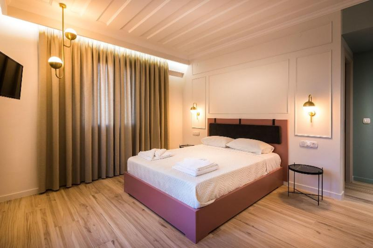 Allure Central Boutique Hotel