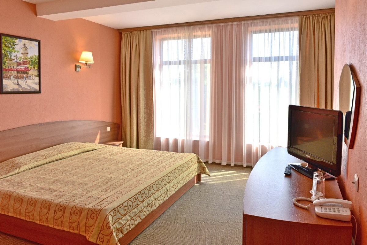 Estreya Palace (St.Constantin:E) 4*