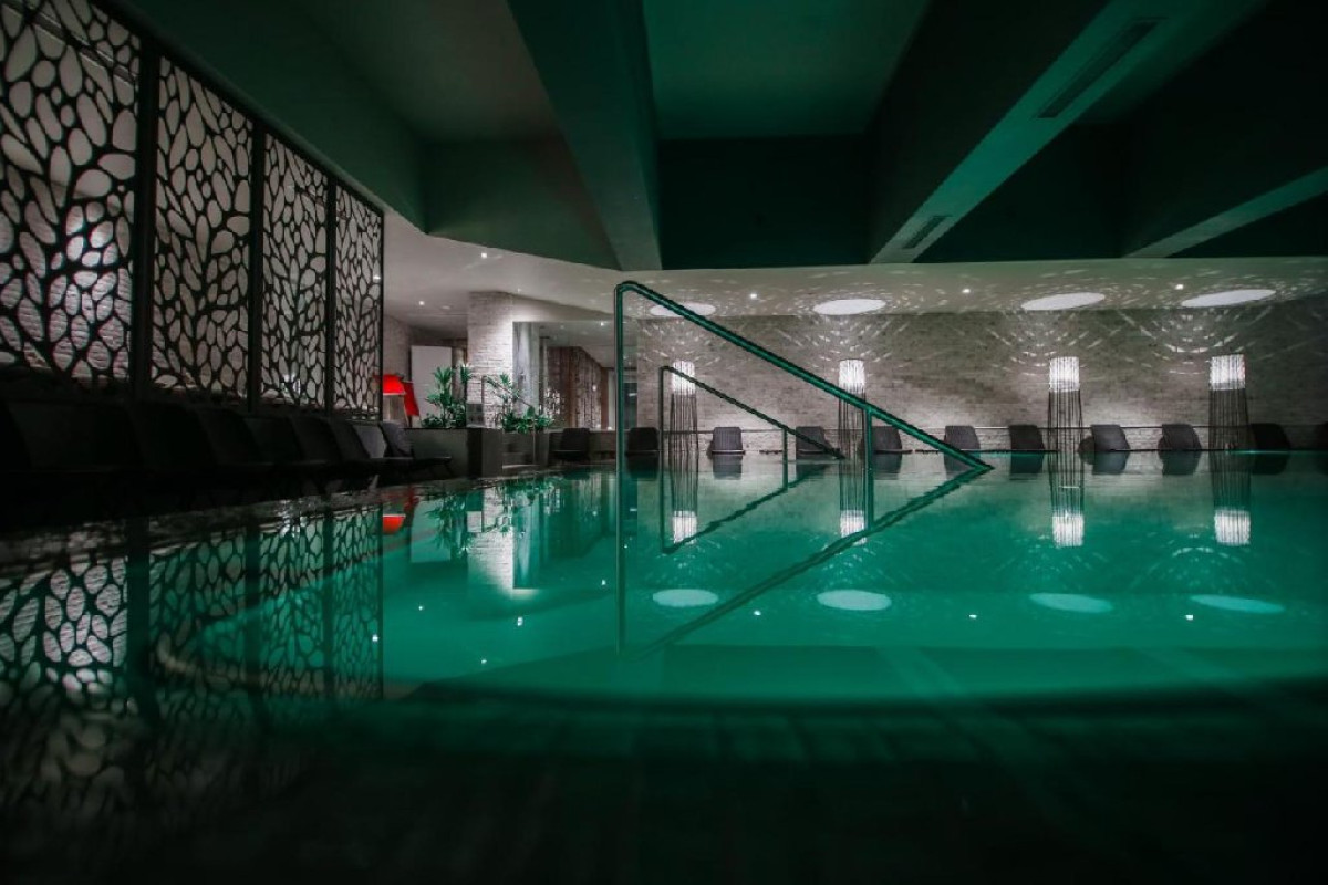 . Afrodita Resort Spa (CM)