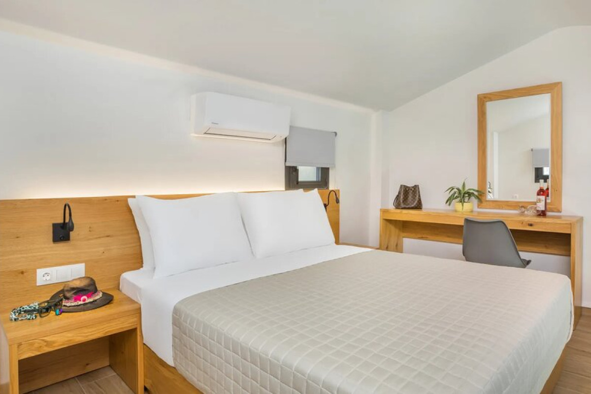 AlexMare Suites