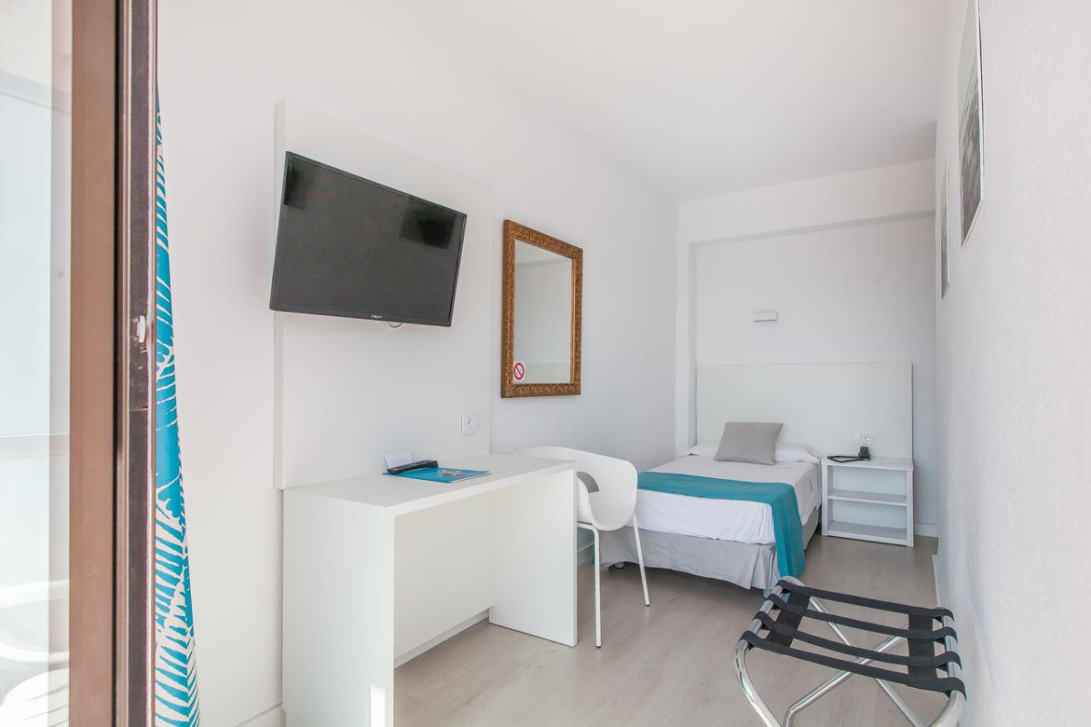 Blue Sea Arenal Tower Adults Only